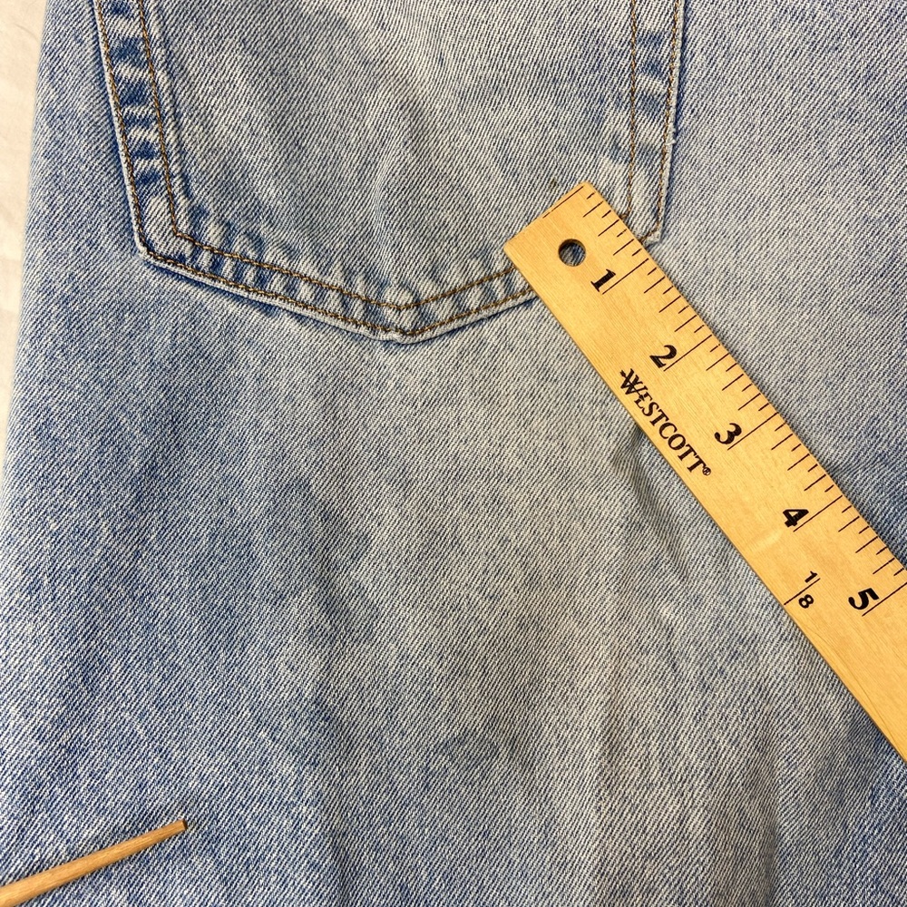 H&M Divided Light Blue‎ High-Waist Straight Jeans Size 4 zipper close - Picture 14 of 16